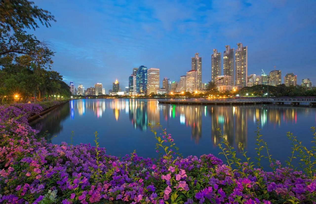 Shama Lakeview Asoke Bangkok Hotel Exterior foto